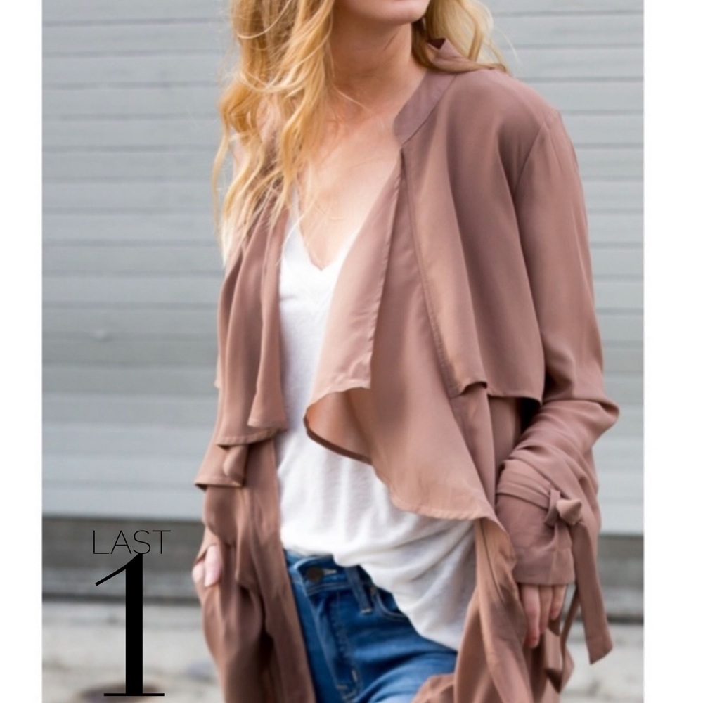 LAST ONE!! // AILEEN Lightweight Trench in Cocoa